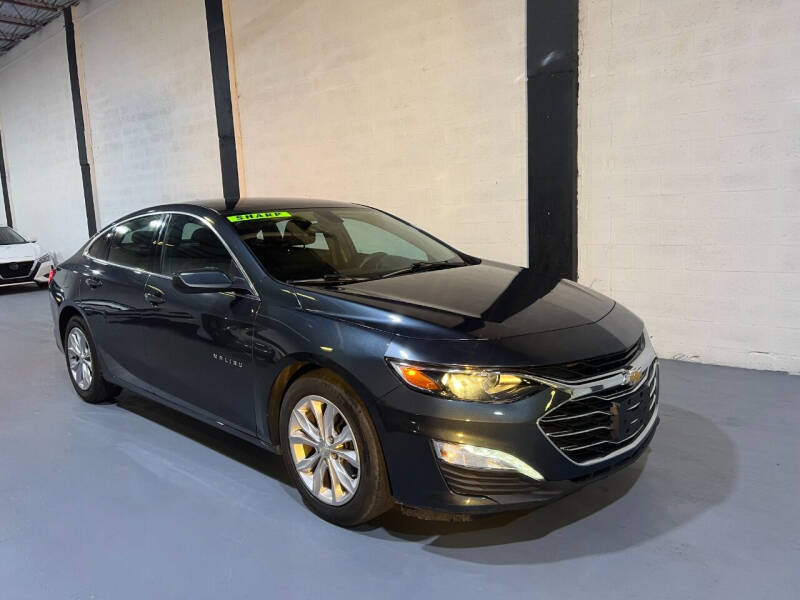 2019 Chevrolet Malibu for sale at Lamberti Auto Collection in Plantation FL