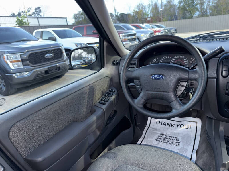 2002 Ford Explorer XLS