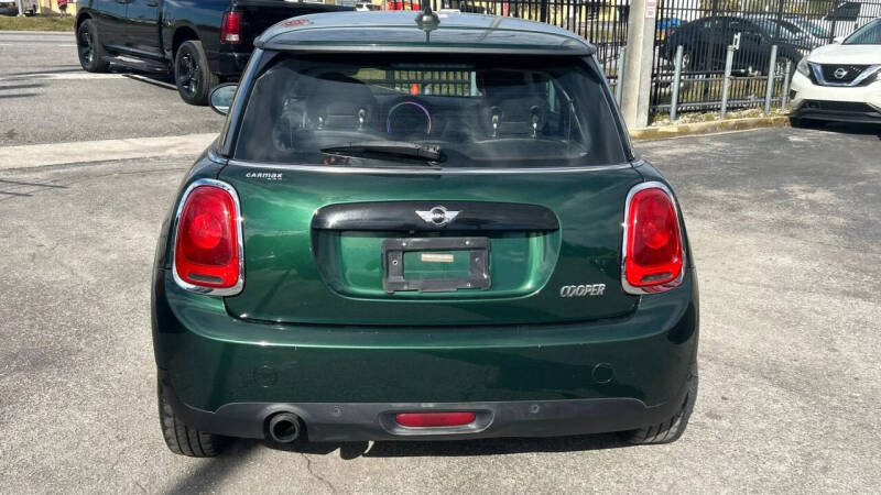 2017 MINI Hardtop 2 Door Cooper
