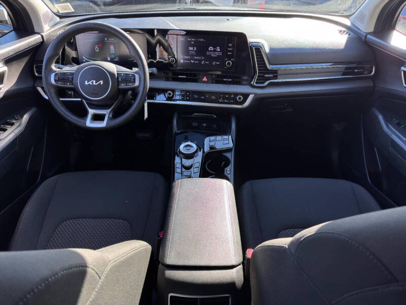 2023 Kia Sportage Hybrid LX