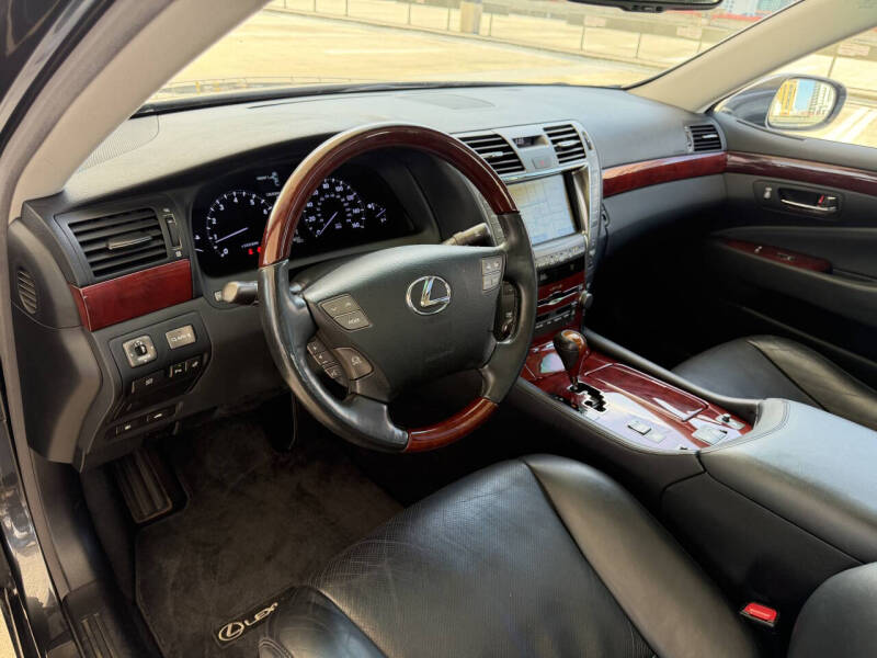 2007 Lexus LS 460
