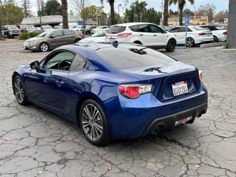 2015 Scion FR-S