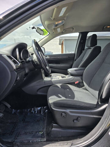 2011 Jeep Grand Cherokee Laredo