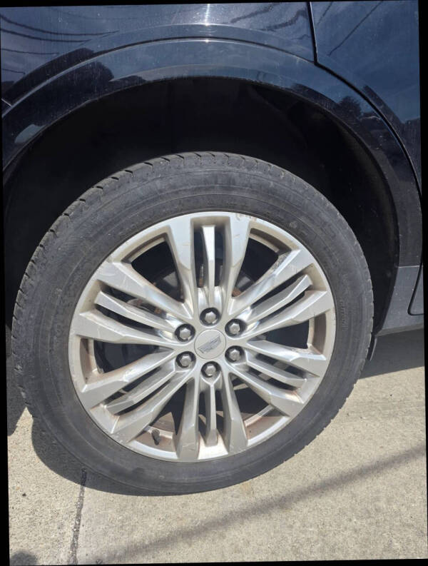 2017 Cadillac XT5 Premium Luxury