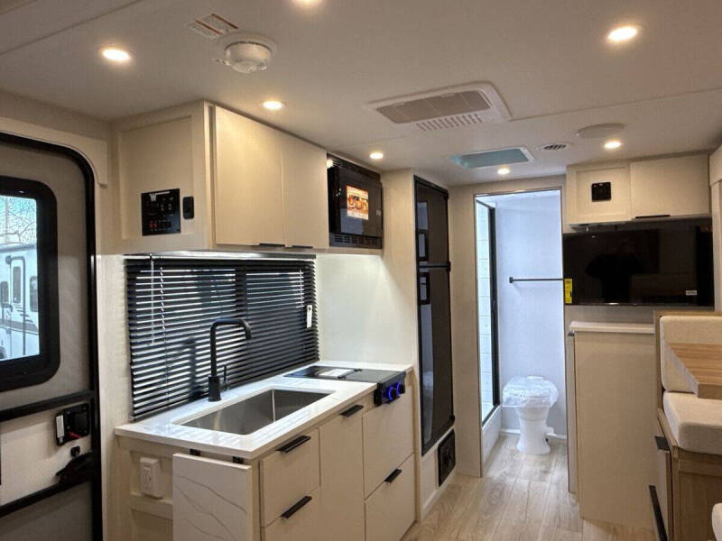 2026 Winnebago Micro Minnie