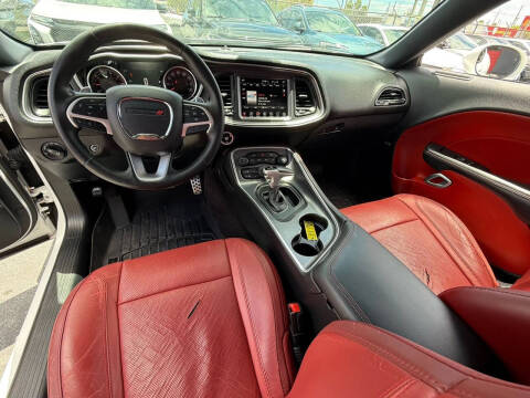 2017 Dodge Challenger