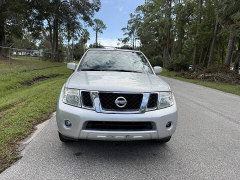 2008 Nissan Pathfinder SE