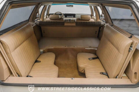 1990 Ford LTD Crown Victoria