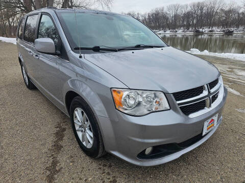 2019 Dodge Grand Caravan for sale at Auto House Superstore in Terre Haute IN