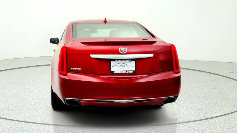 2013 Cadillac XTS Luxury Collection