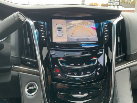 2016 Cadillac Escalade Platinum