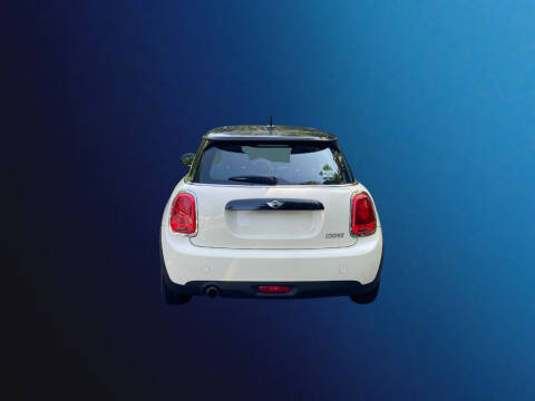 2017 MINI Hardtop 2 Door Cooper