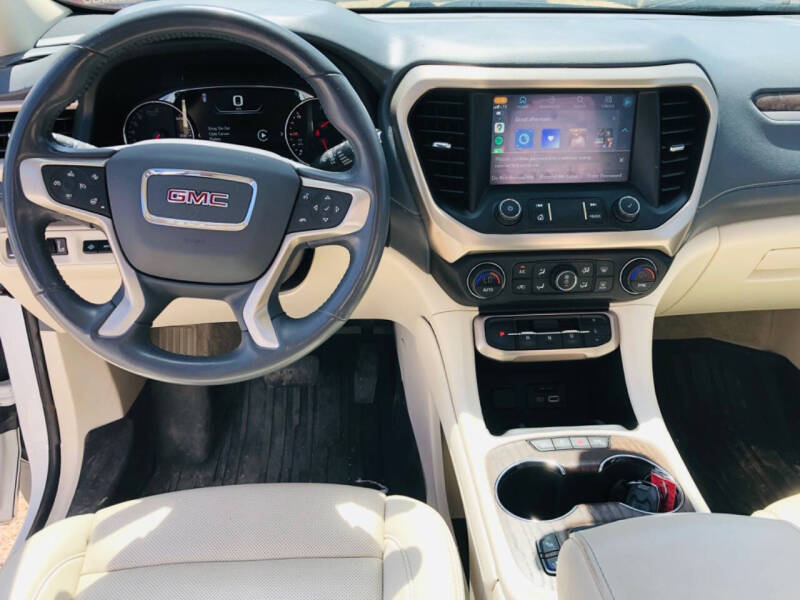 2021 GMC Acadia Denali