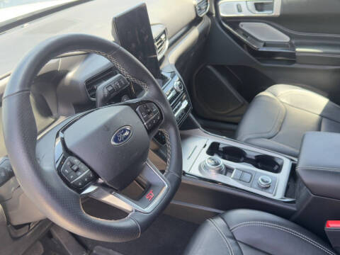 2023 Ford Explorer ST