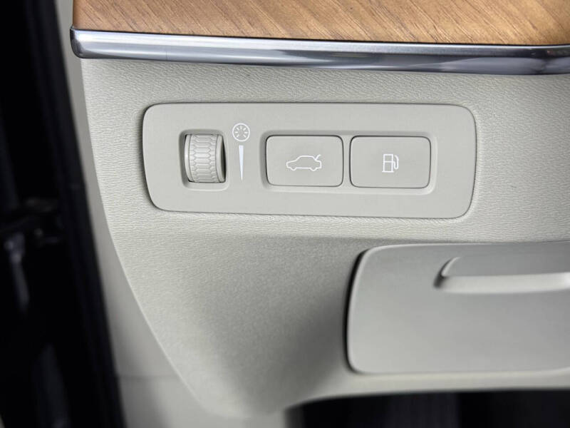 2021 Volvo XC90 Recharge T8 Inscription Expression 7P