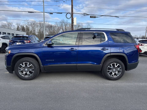 2023 GMC Acadia SLT