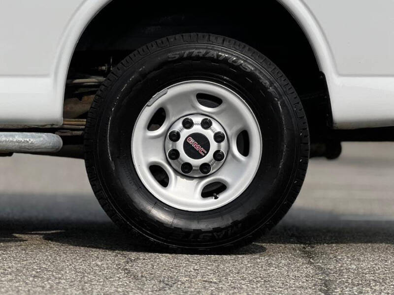 2019 GMC Savana 2500