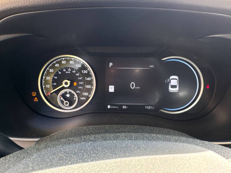 2025 Genesis G70
