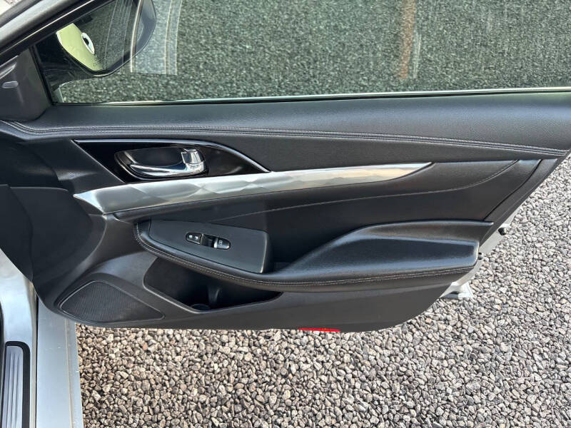 2022 Nissan Maxima 3.5 SV