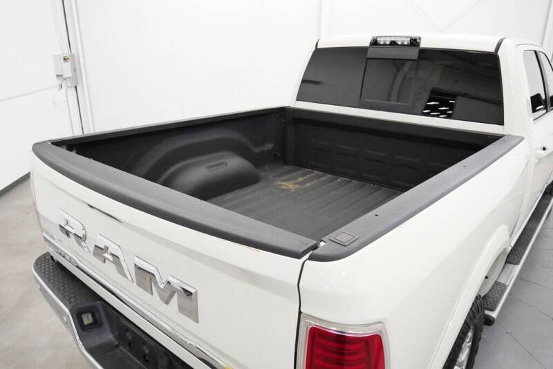 2017 RAM 3500 Laramie Limited