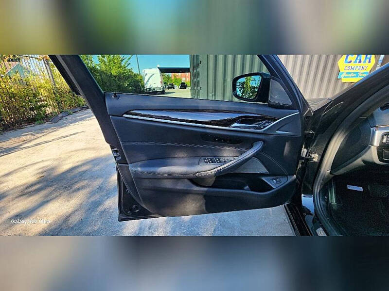 2021 BMW 5 Series 530i