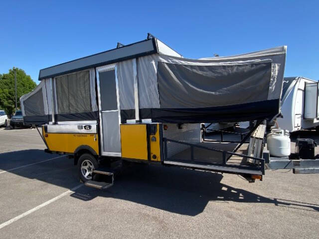 2005 Fleetwood RV E2