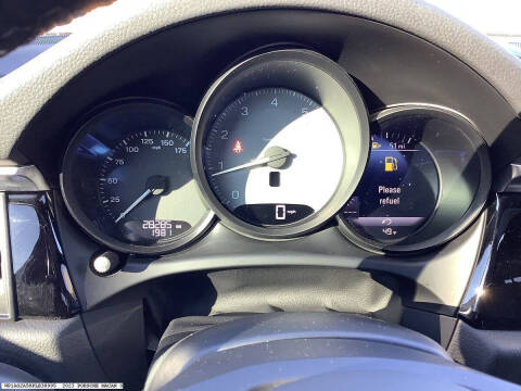 2023 Porsche Macan S