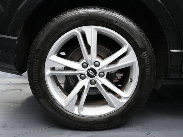 2022 Audi Q3 quattro S line Prem Plus 45 TFSI