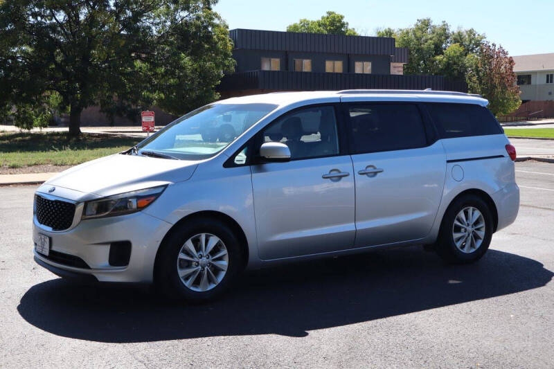 2015 Kia Sedona LX