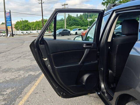 2012 Mazda MAZDA3 i Touring