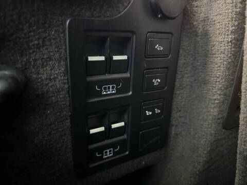 2017 Land Rover Discovery HSE Luxury