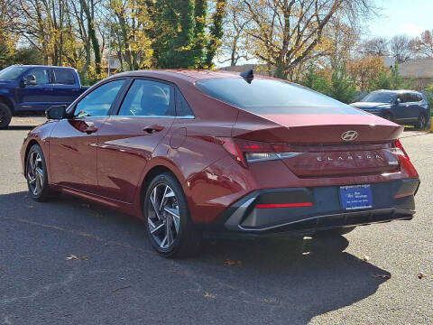 2024 Hyundai Elantra Limited