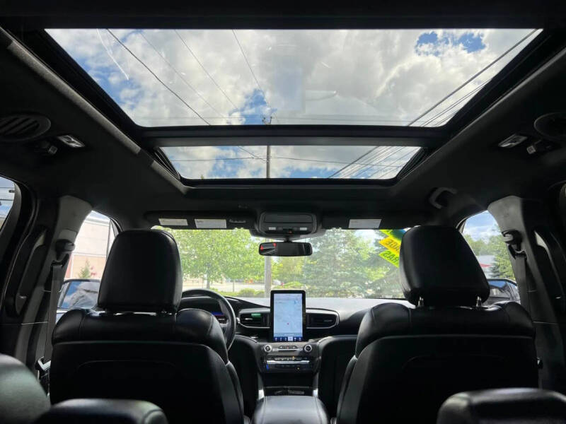 2020 Ford Explorer ST