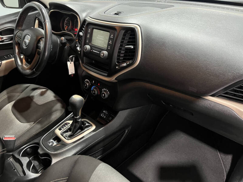 2018 Jeep Cherokee Latitude