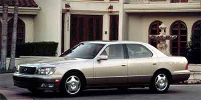 2000 Lexus LS 400