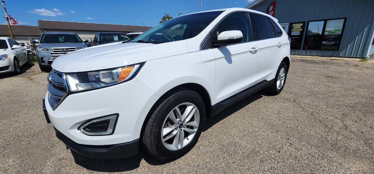 2018 Ford Edge for sale at URIEL's AUTOMOTIVE LLC in Middletown, OH