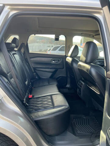 2021 Nissan Rogue Platinum