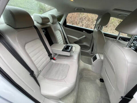 2014 Volkswagen Passat 2.0L TDI SEL Premium