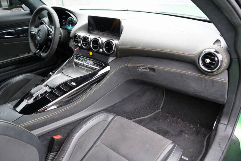 2020 Mercedes-Benz AMG GT R