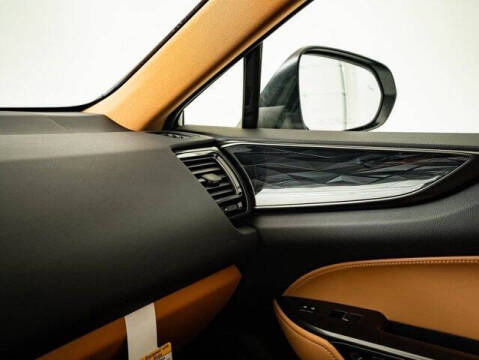 2026 Lexus NX 450h+ Luxury