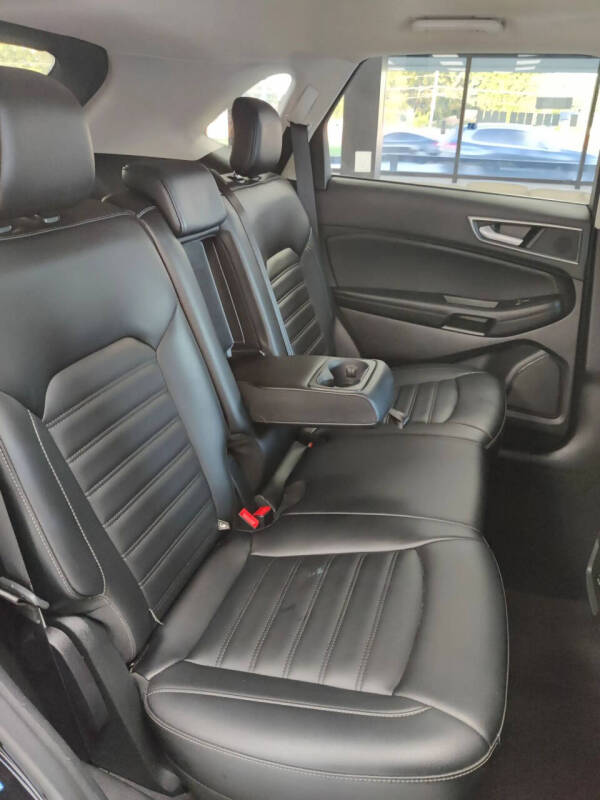 2022 Ford Edge