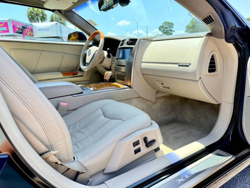2004 Cadillac XLR