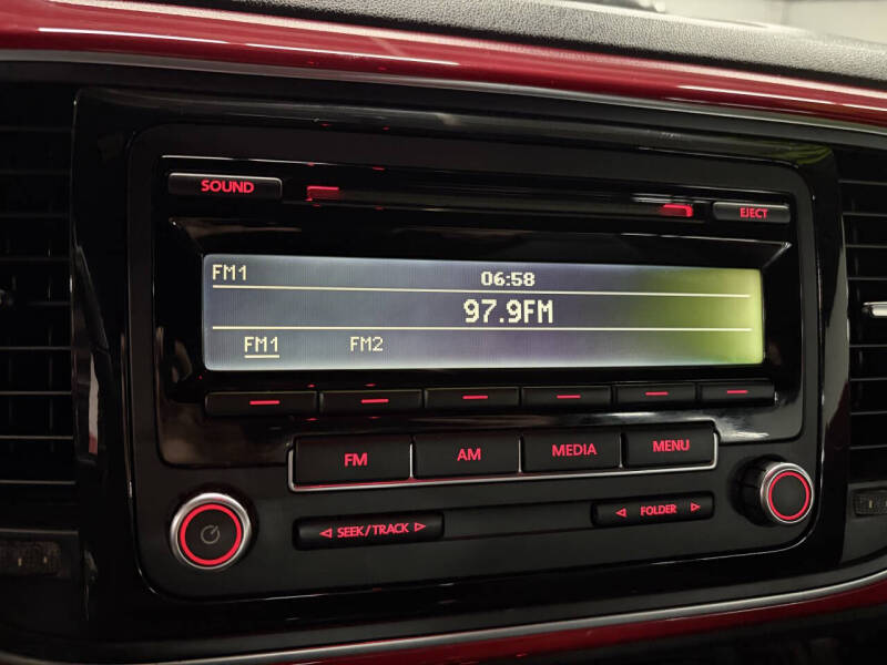 2013 Volkswagen Beetle 2.5L PZEV