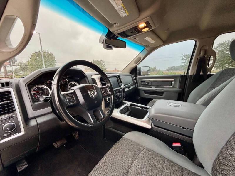 2019 RAM 1500 Classic Lone Star