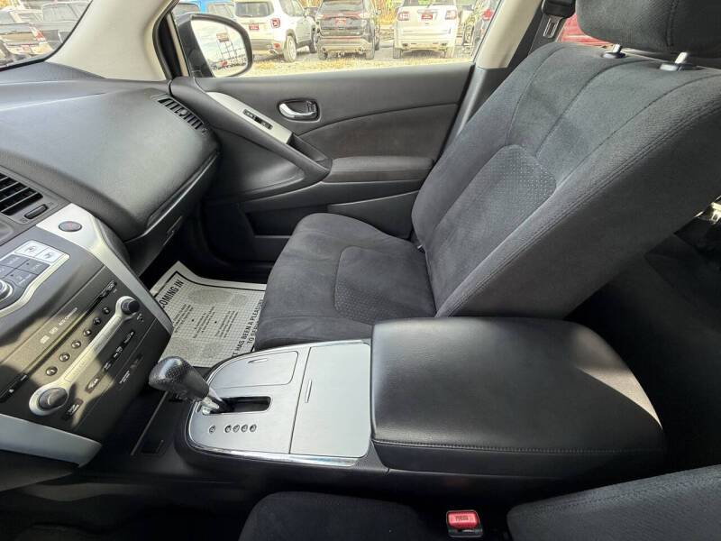 2009 Nissan Murano S