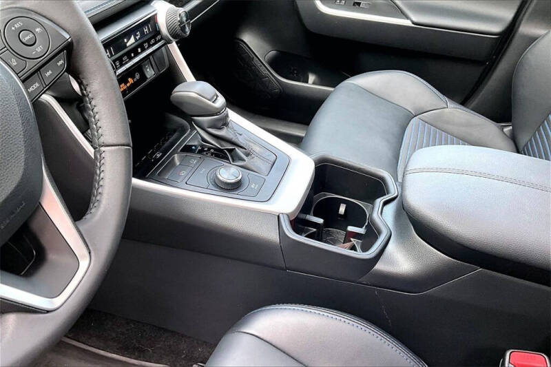 2023 Toyota RAV4 Hybrid XSE