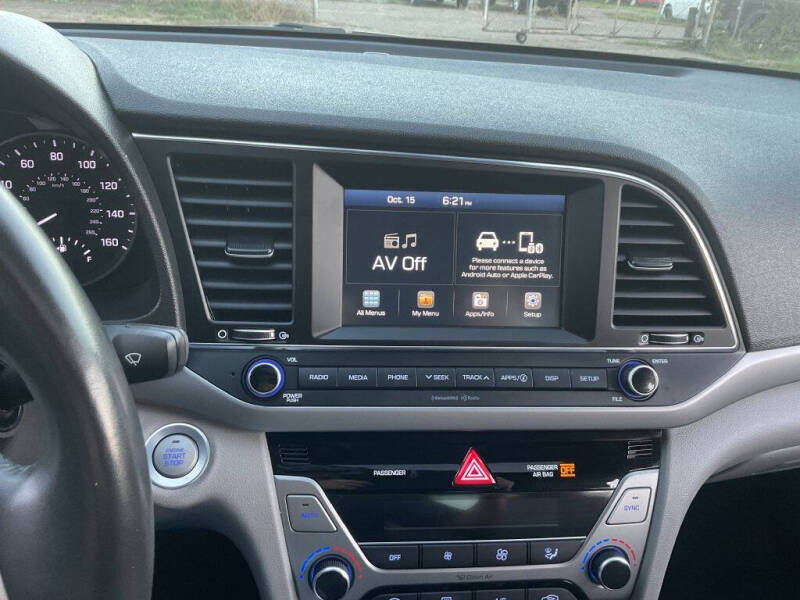 2018 Hyundai Elantra