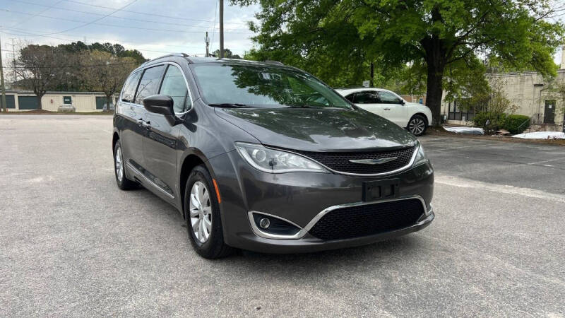 2018 Chrysler Pacifica Touring L
