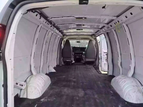 2019 Chevrolet Express 2500