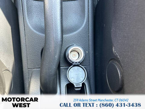 2009 Nissan Versa 1.8 S